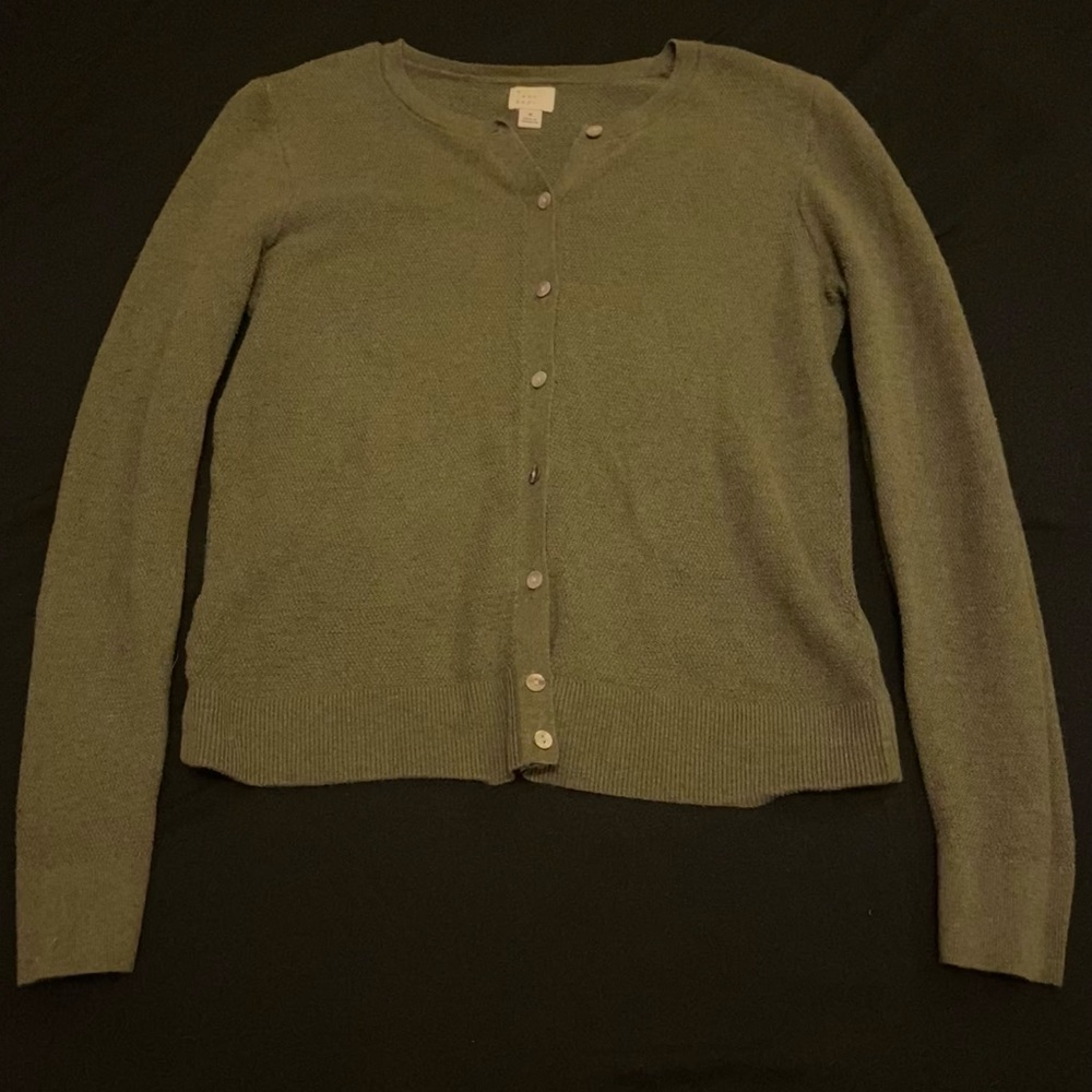 vintage green button down top